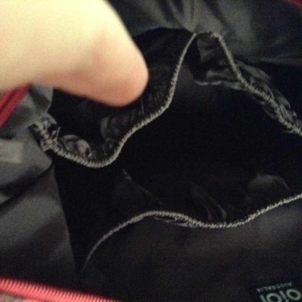 OIOI AUSTRALIA RED DAMASK HOBO DIAPER TOTE BAG, LN - Picture 3 of 6